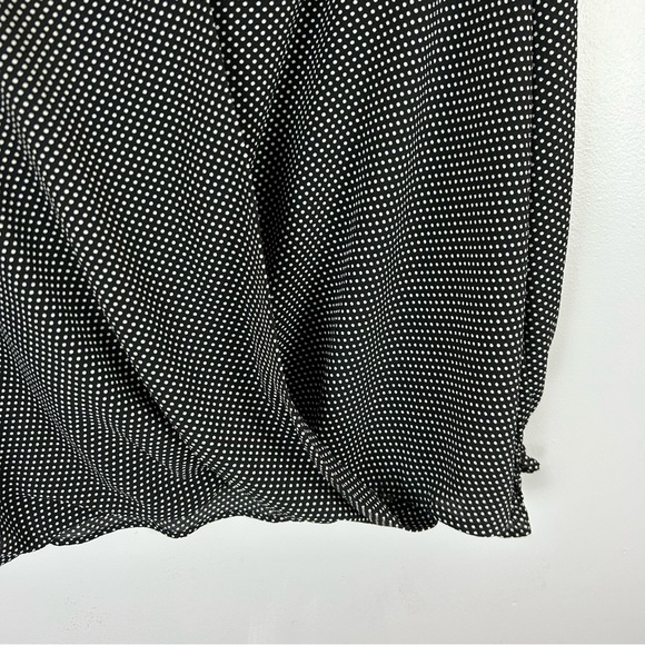 Adrianna Papell Black & White Polkadot Wrap Blouse with Cuffed Sleeves Size L - Picture 6 of 10